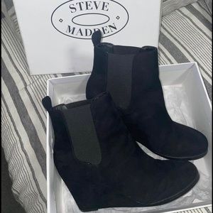 Steve Madden black suede ankle wedge booties. Size 8.5 Used. Great condition